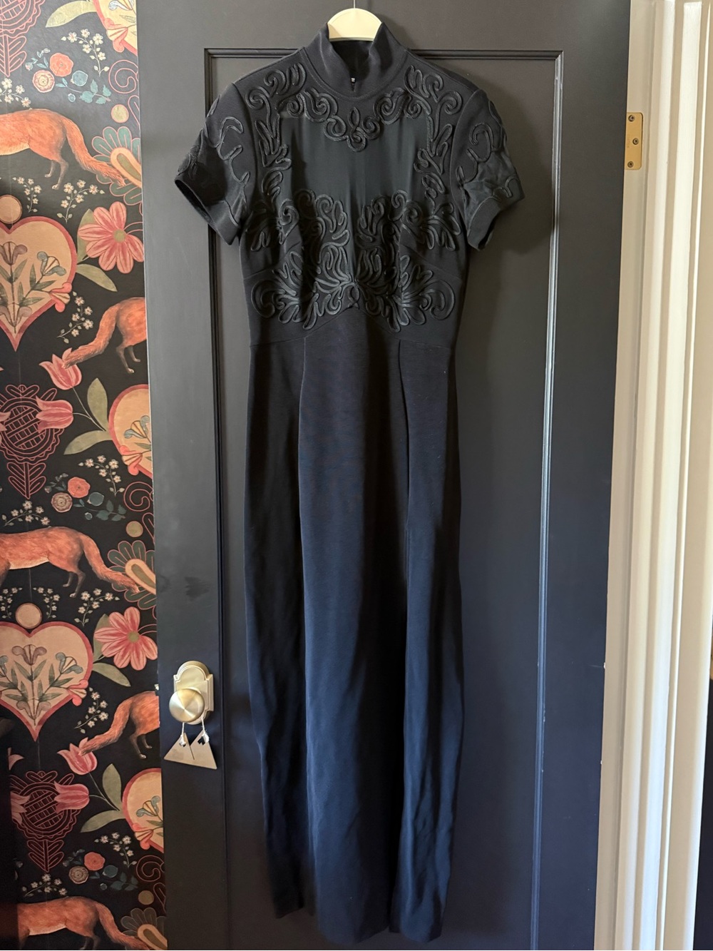 Vintage Tadashi Shoji Evening Gown Black Embroidery Size M 80s 90s Stretch Slit